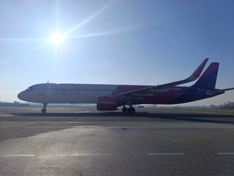 Wizz air baza tuzla24