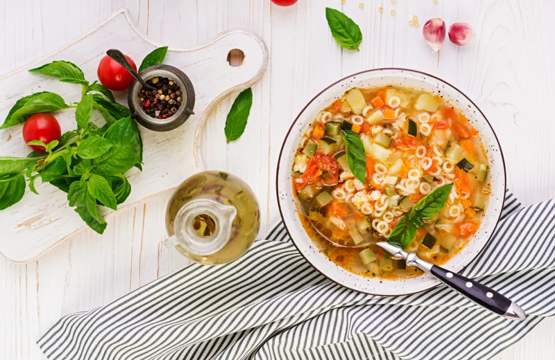 Minestrone supa freepik 1