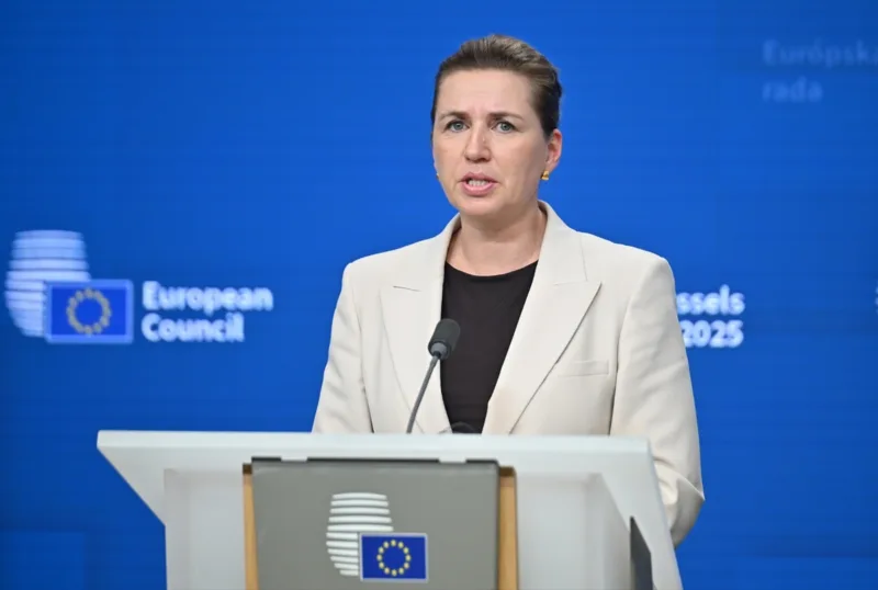 Mette Frederiksen aa