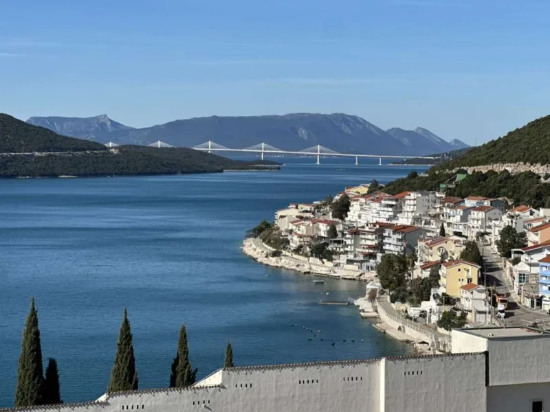 Neum26