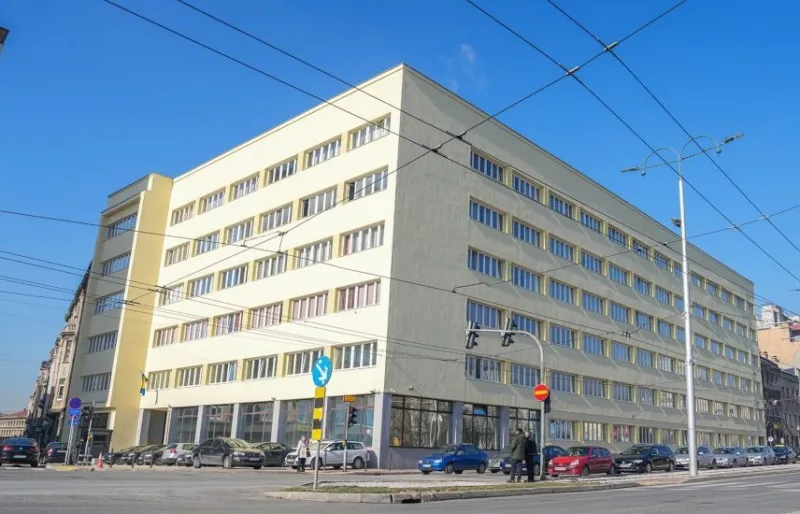 Vrhovni 1