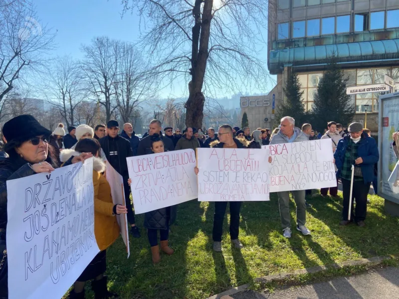 Tuzla protesti
