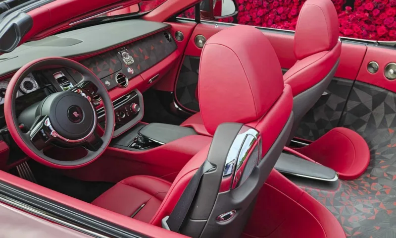 Rolls Royce La Rose Noire Droptail2