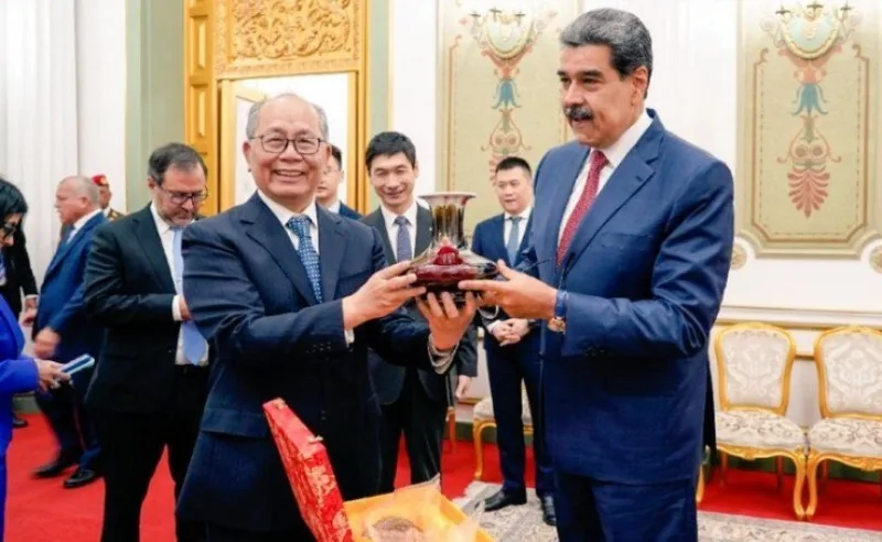 Maduro kina