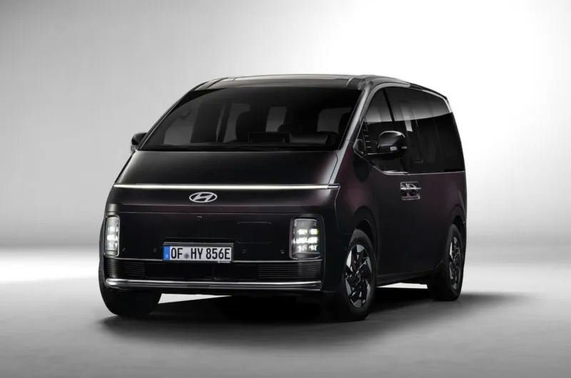 Hyundai bold