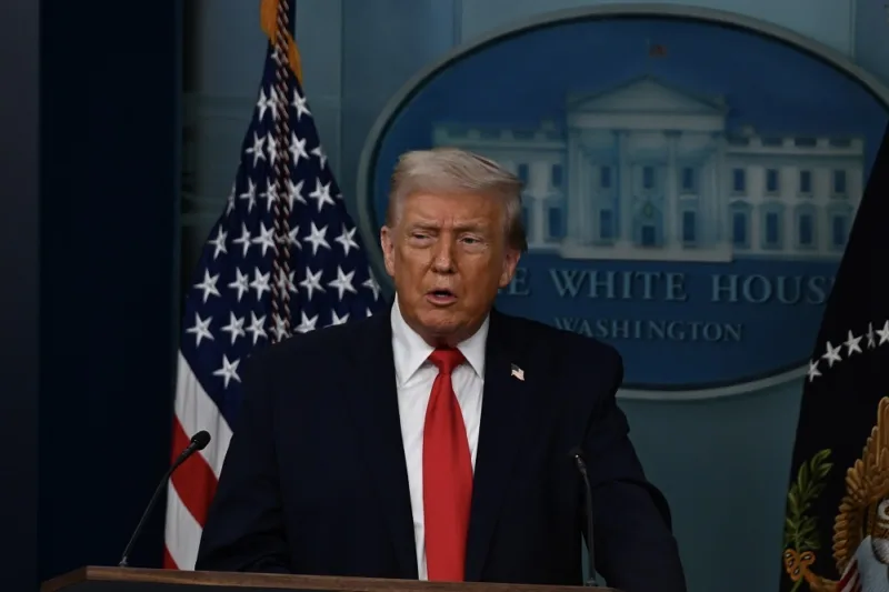 Trump 77 aa
