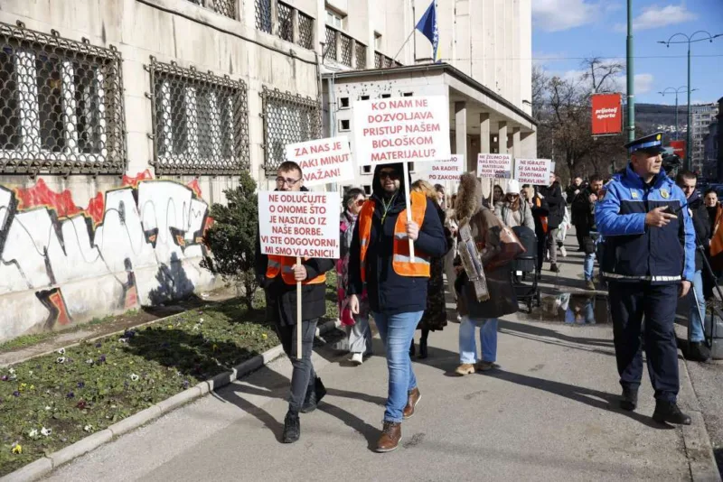 Protesti klinika8