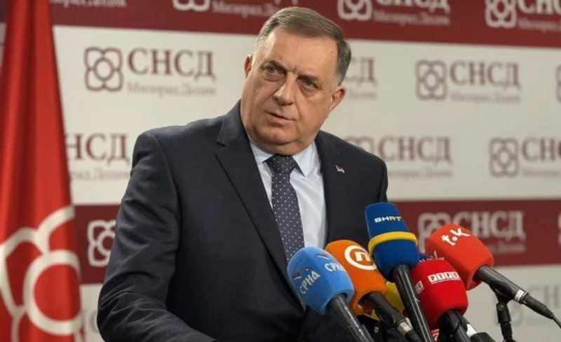 Dodik x