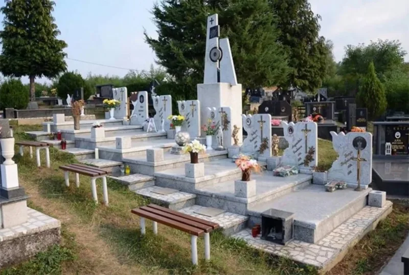 Ubijena djeca vitez 1