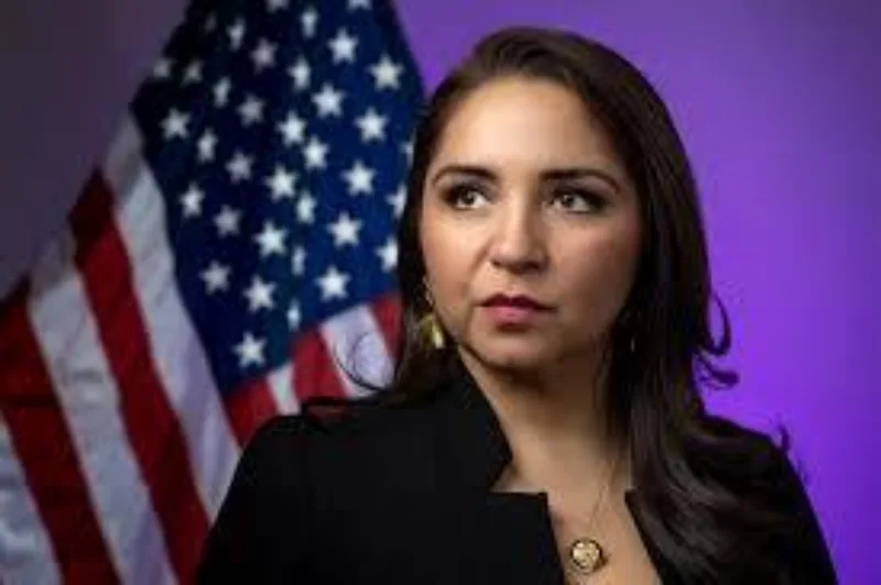 Delia Ramirez