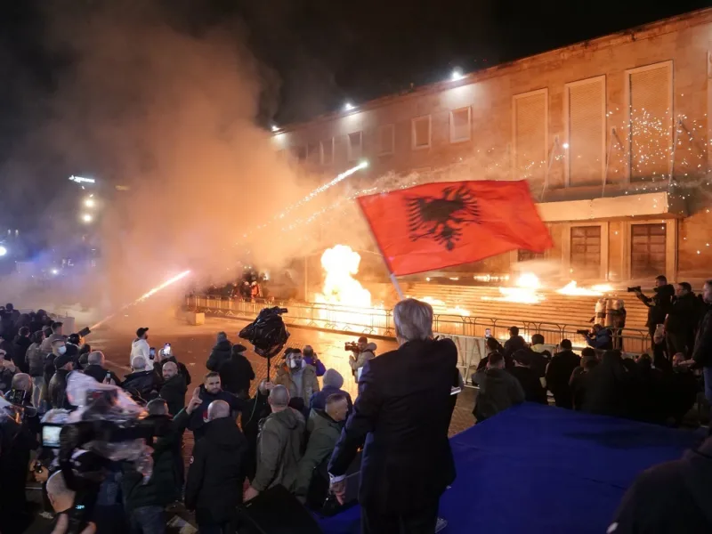 Albanija protesti aa 7