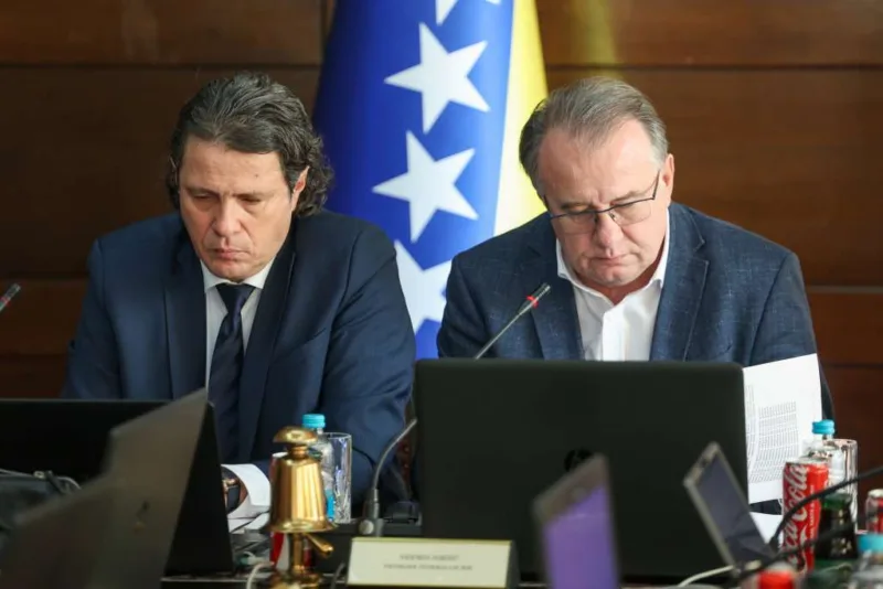 Vlada fbih fena