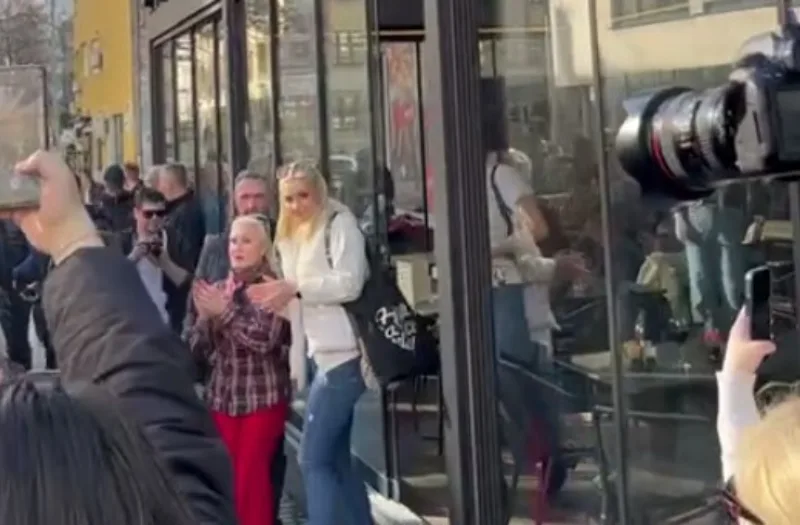 Protesti kafici1