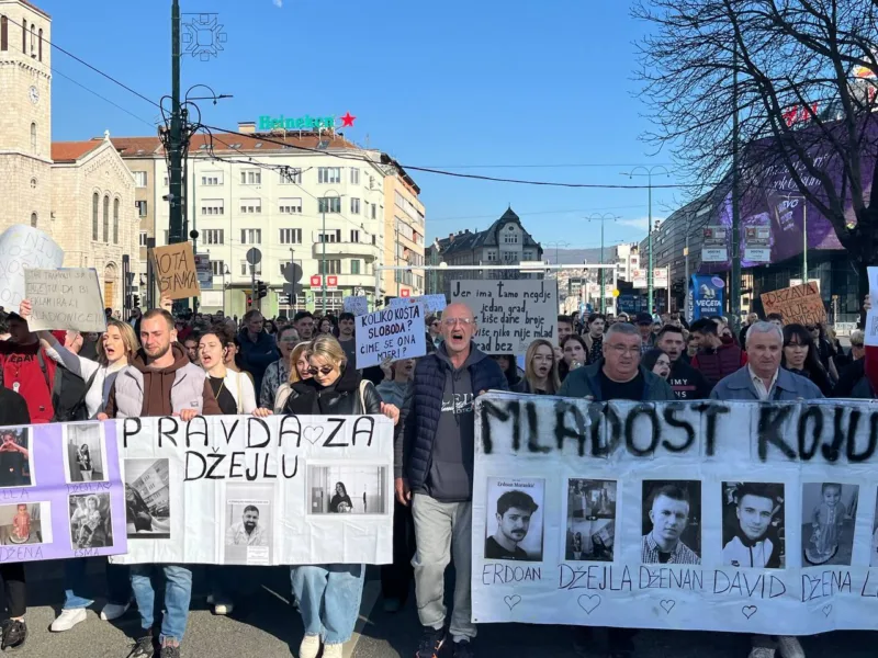Protesti sarajevo 12