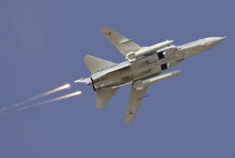 Su 24