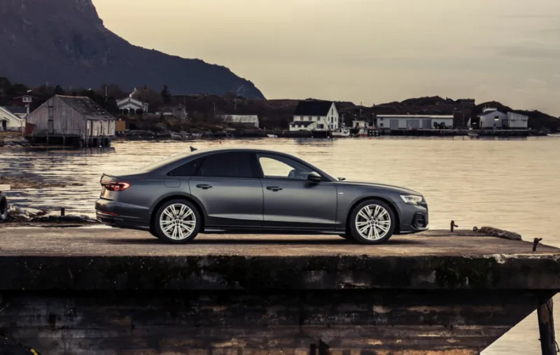 Audi a8