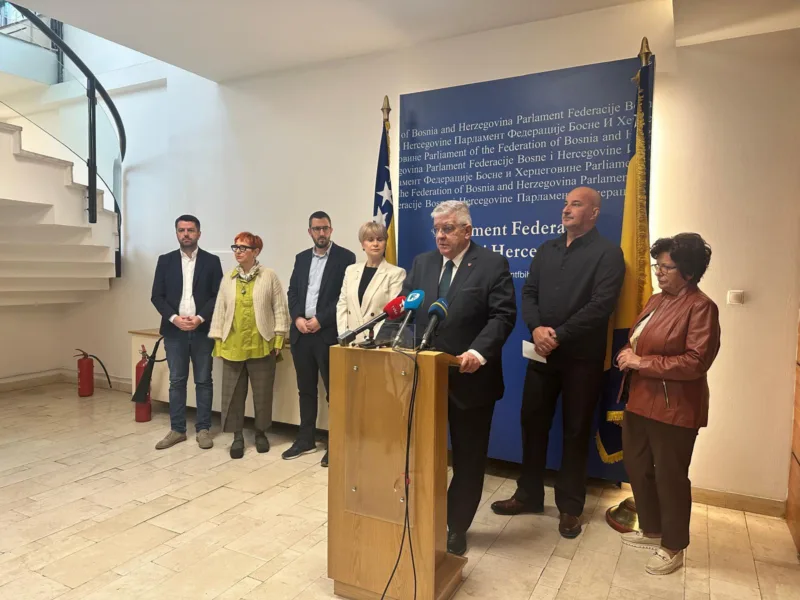 Press dragan