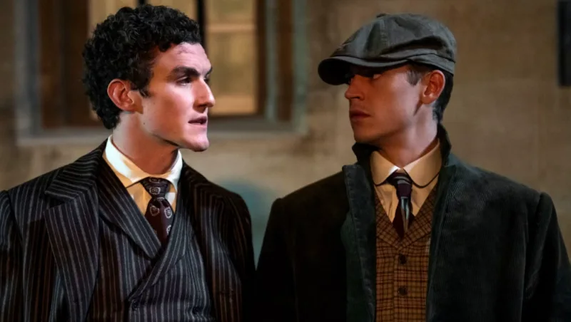 Mladi Sherlock