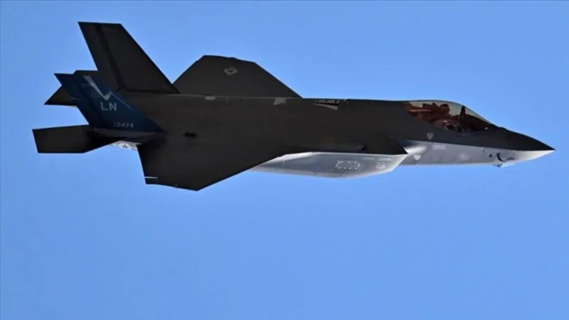 F 35 aa