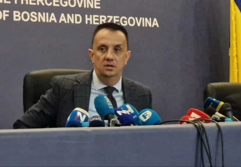 Lakic press raport
