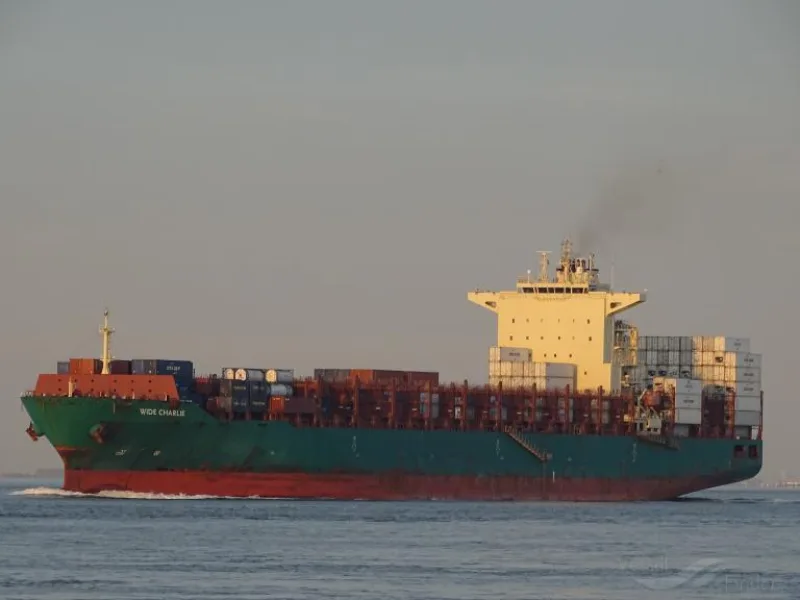 Brod CMA CGM Kribi
