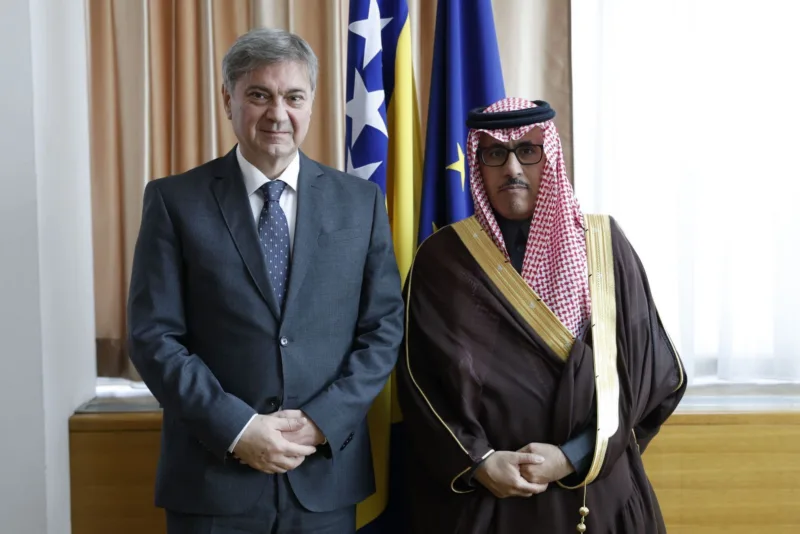 060426 zvizdic amb saudi arabije 1a