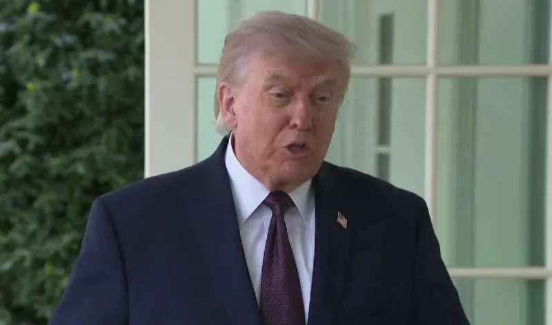 Trump obracanje