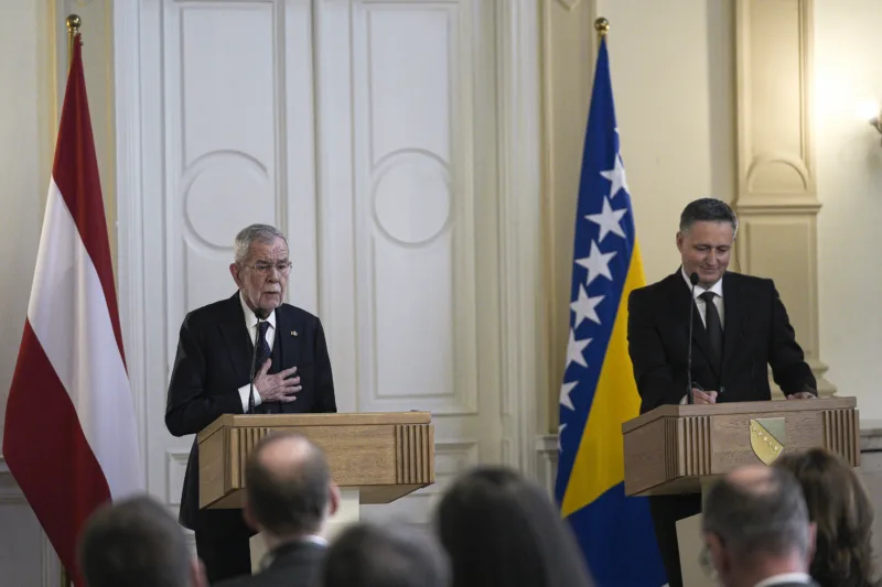 AA 20260414 41103279 41103276 PREDSJEDNIK AUSTRIJE VISOKI PREDSTAVNIK I DALJE POTREBAN U BIH OHR NECE BITI UKINUT