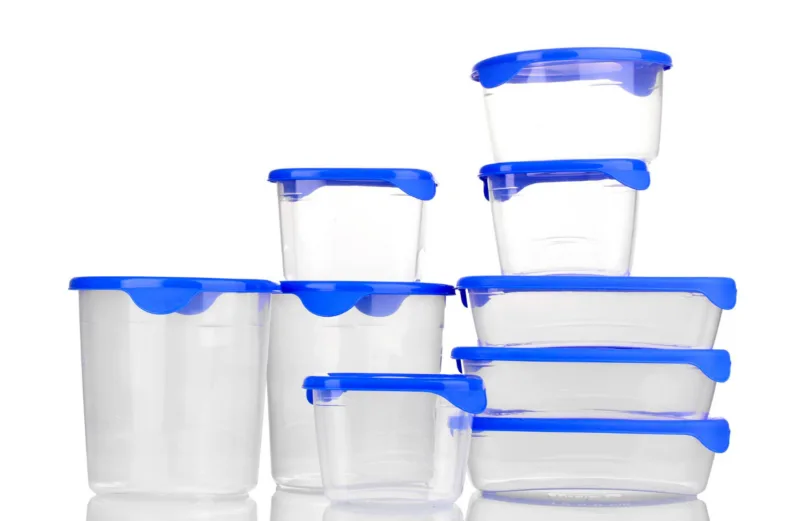 Plasticne posude freepik