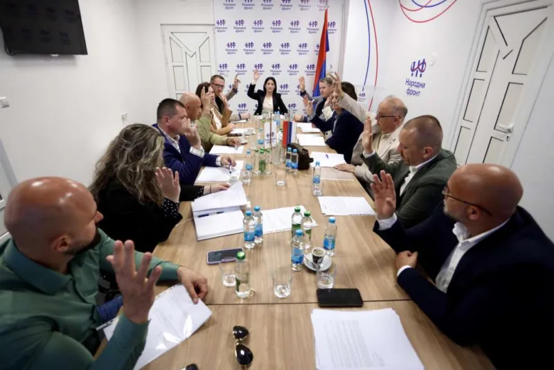 Narodni front fena