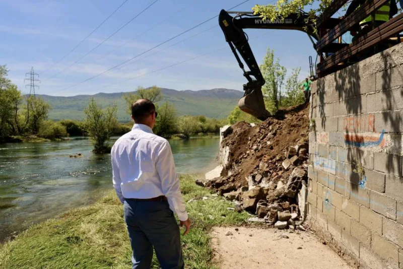 Bihac nelegalna gradnja una