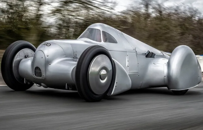 Audi Lucca 1