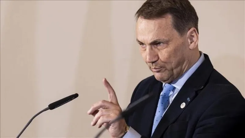 Radoslaw Sikorski aa