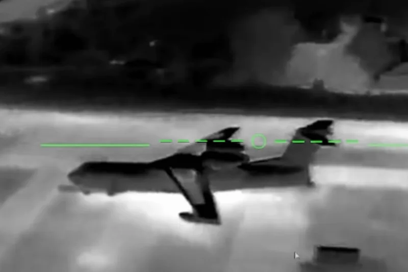 Ruski avion Be 200 screenshot