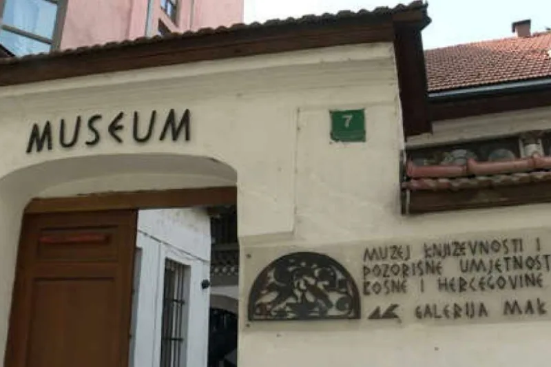 Mujez 56