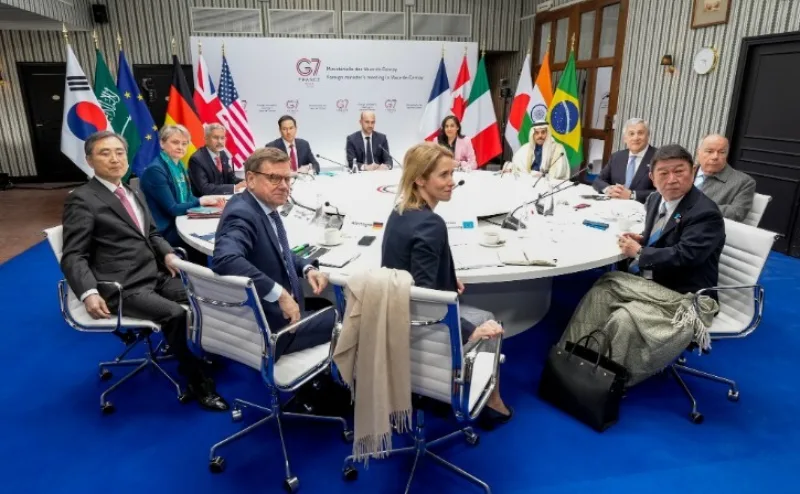 G7