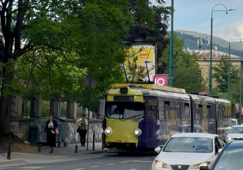 Stari tramvaji 100