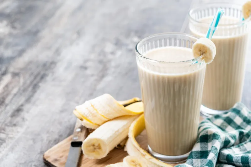 banana smoothie freepik