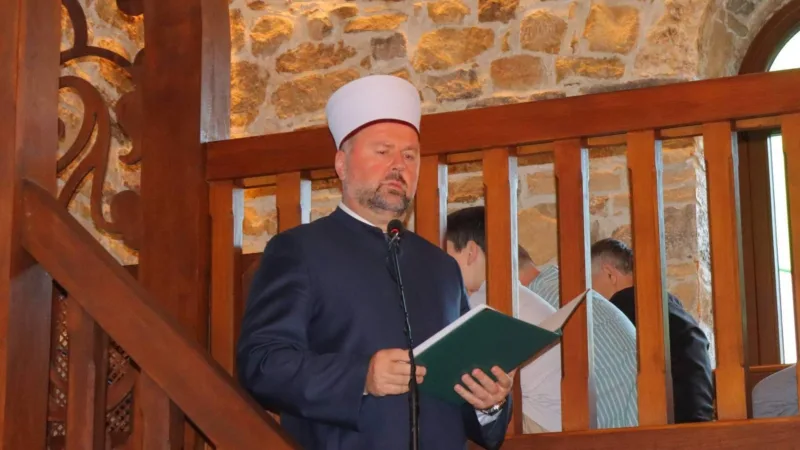 Muftija dizdarevic u zenici bajram je prilika da se posalju poruke o vaznosti duhovnosti i religije38644