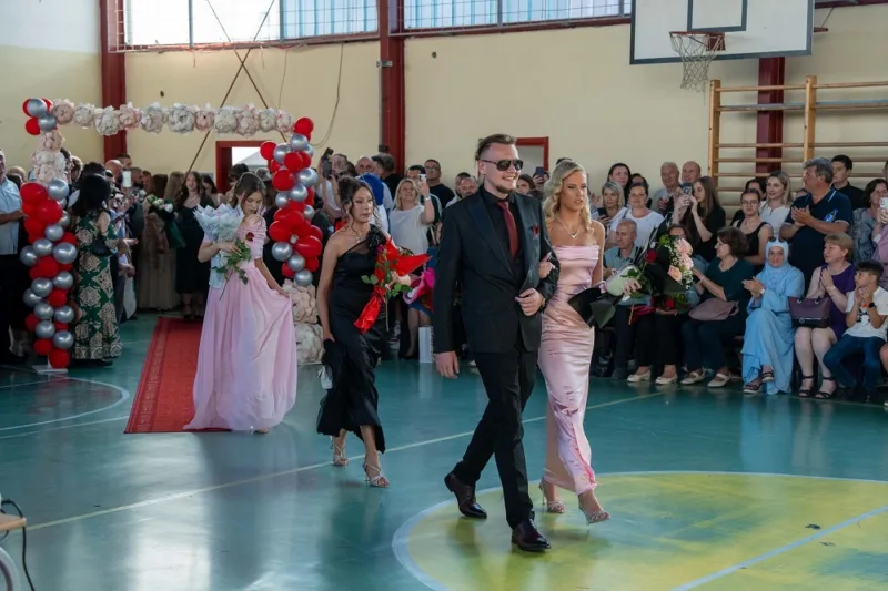 Srednjoskolski centar vogosca2