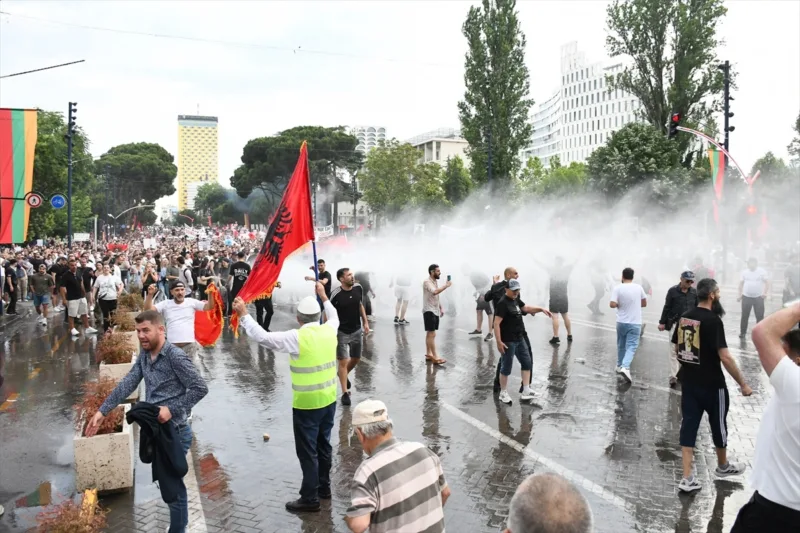 Ekalacija tirana