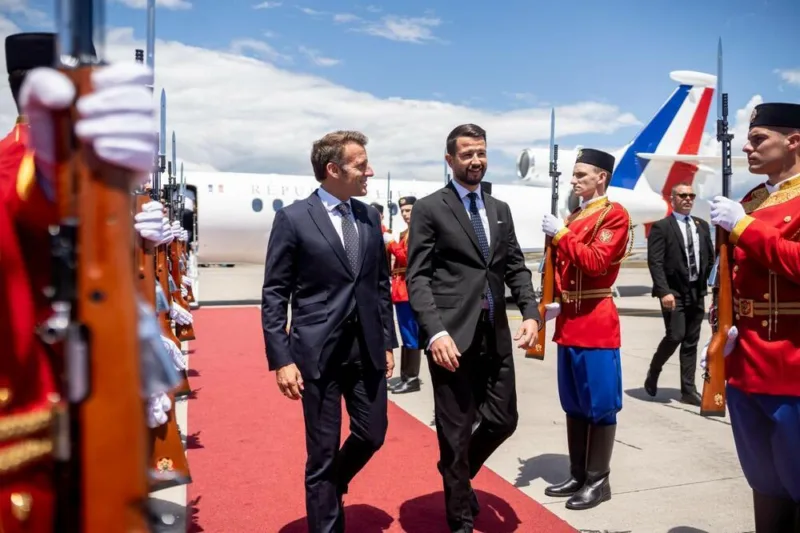 Macron milatovic