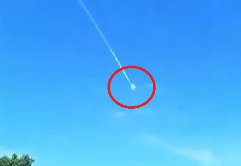 Avion1