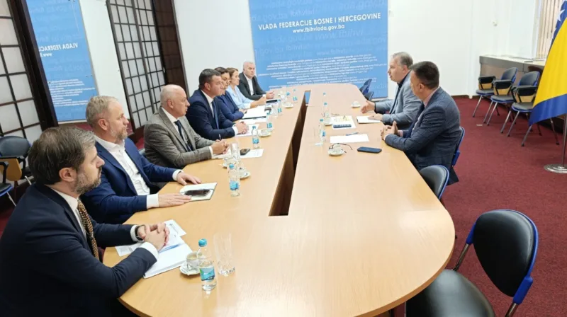 Nikšić i lakić2