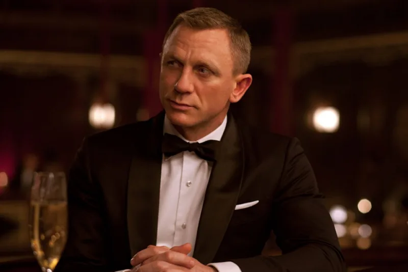 Daniel Craig