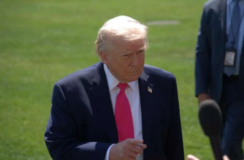 Trump 60