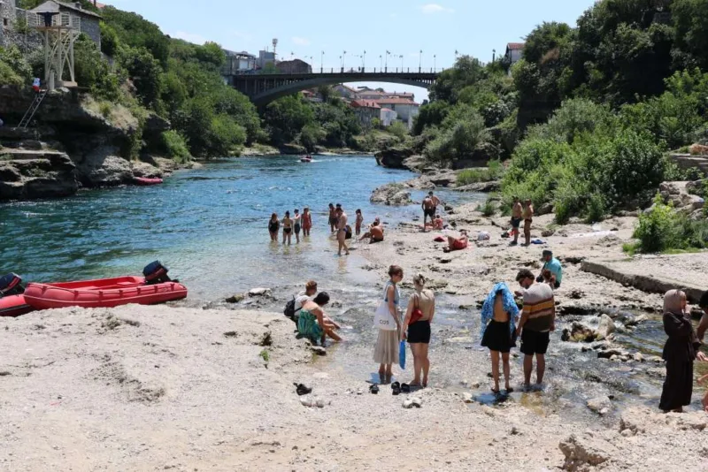 Mostar sunce