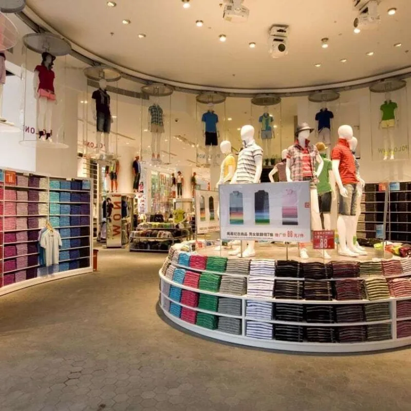 Uniqlo