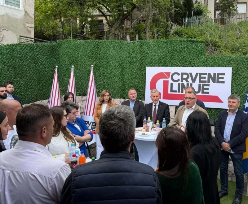 Crvene linije fb