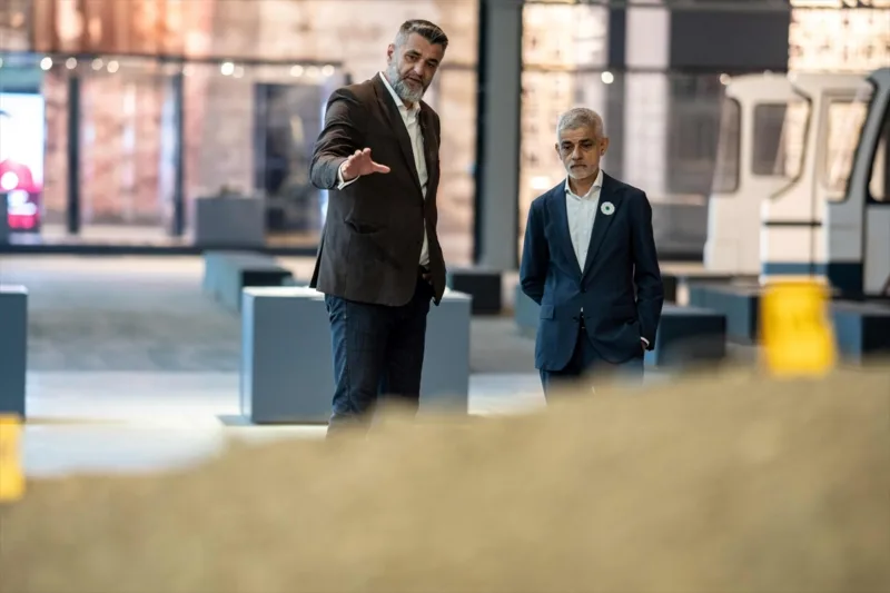 Sadik khan